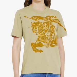 NWT BURBERRY ($550USD) Equestrian Knight Design (EKD) 100% Cotton Hunter C/N